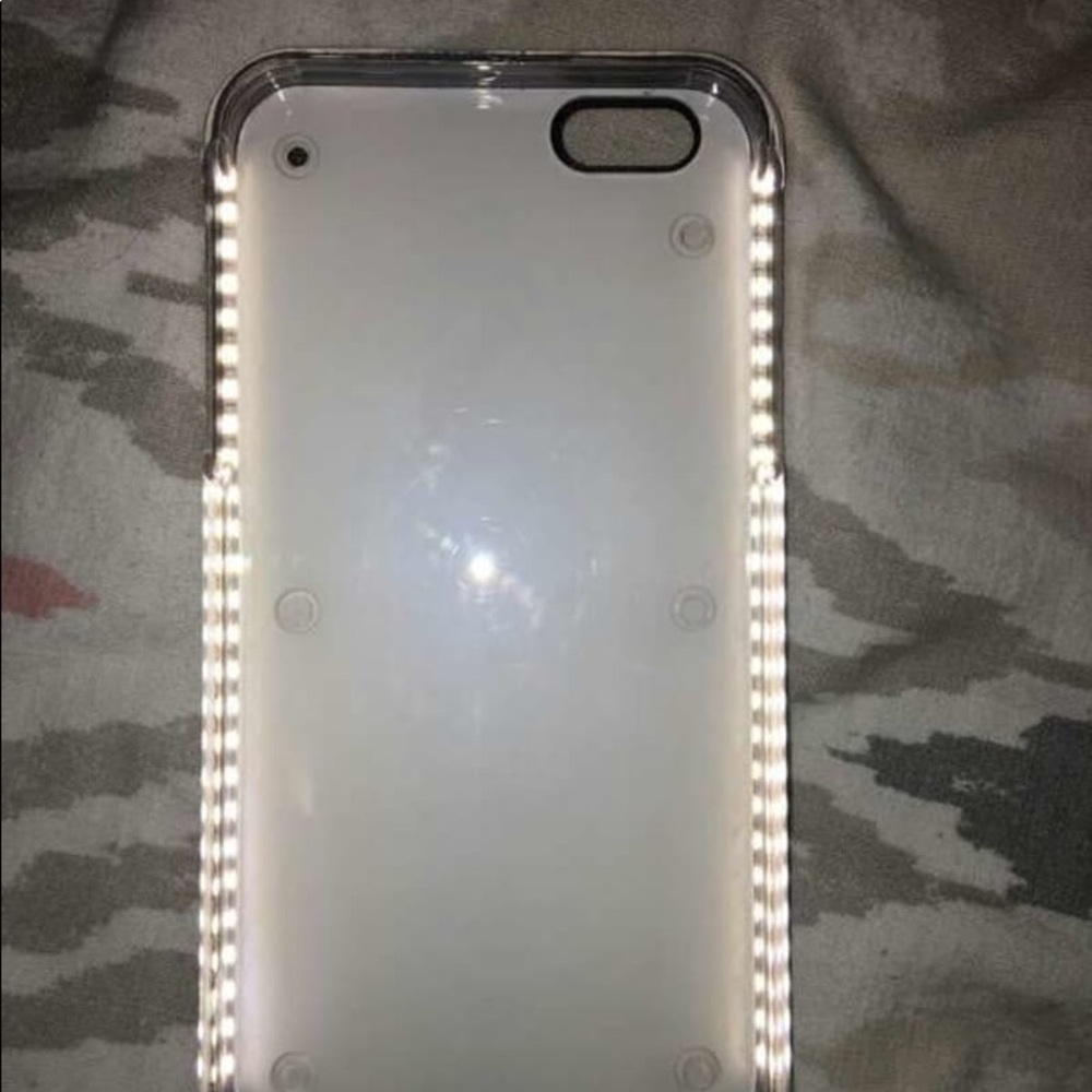 Rose gold lumee case.